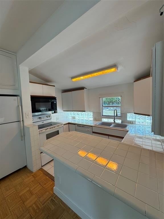 113 Se 4th St - Photo 3 of 18