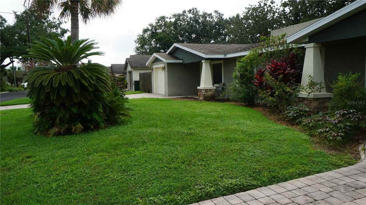 975 W Minnehaha Ave - Photo 2 of 6