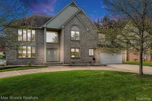 featured image of 6011 Maple Forest Ct