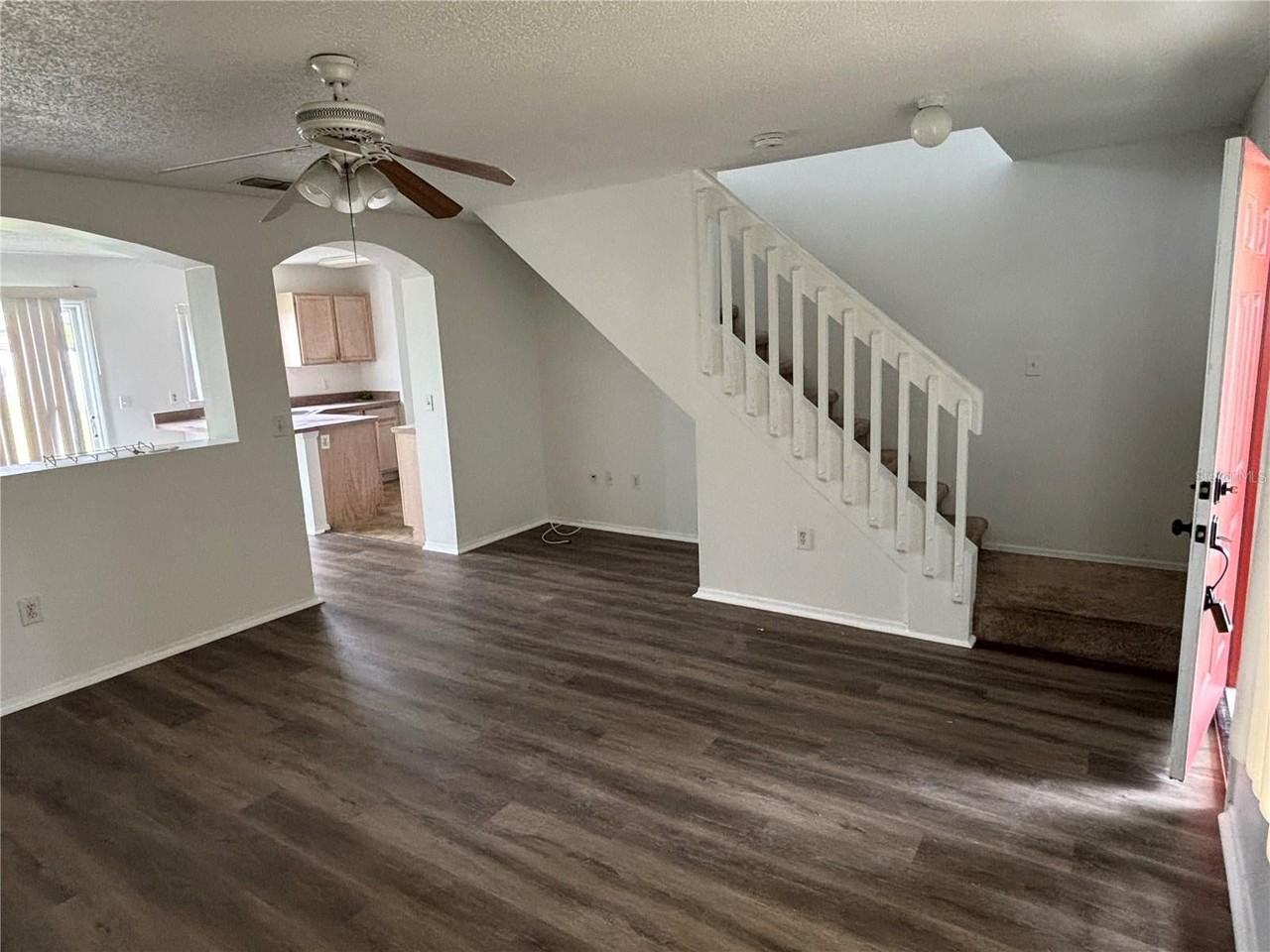 1203 Carey Glen Circle - Photo 6 of 31