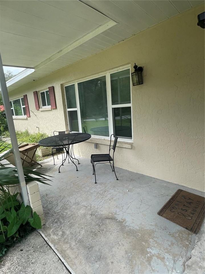 11636 Osceola Rd - Photo 2 of 34