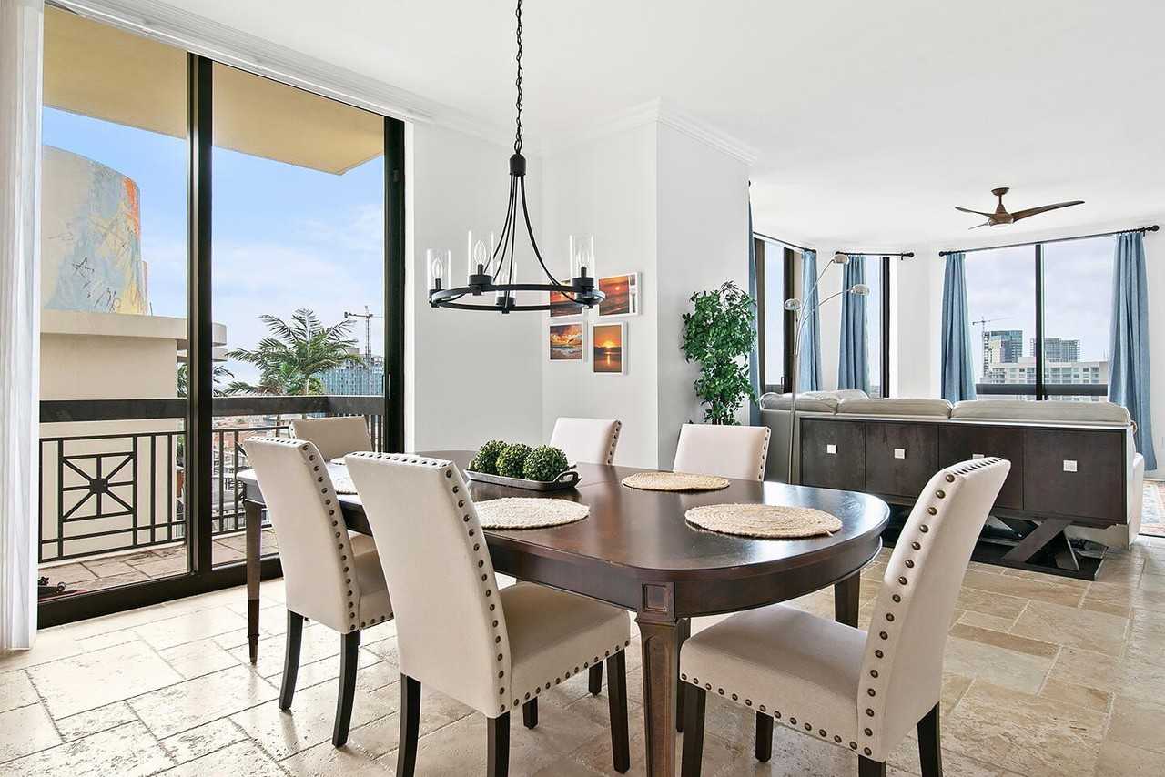 701 S Olive Ave #1424 - Photo 6 of 43