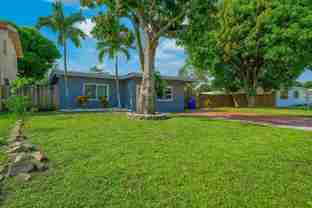 6824 Sw 5th St - Photo 1 of 1