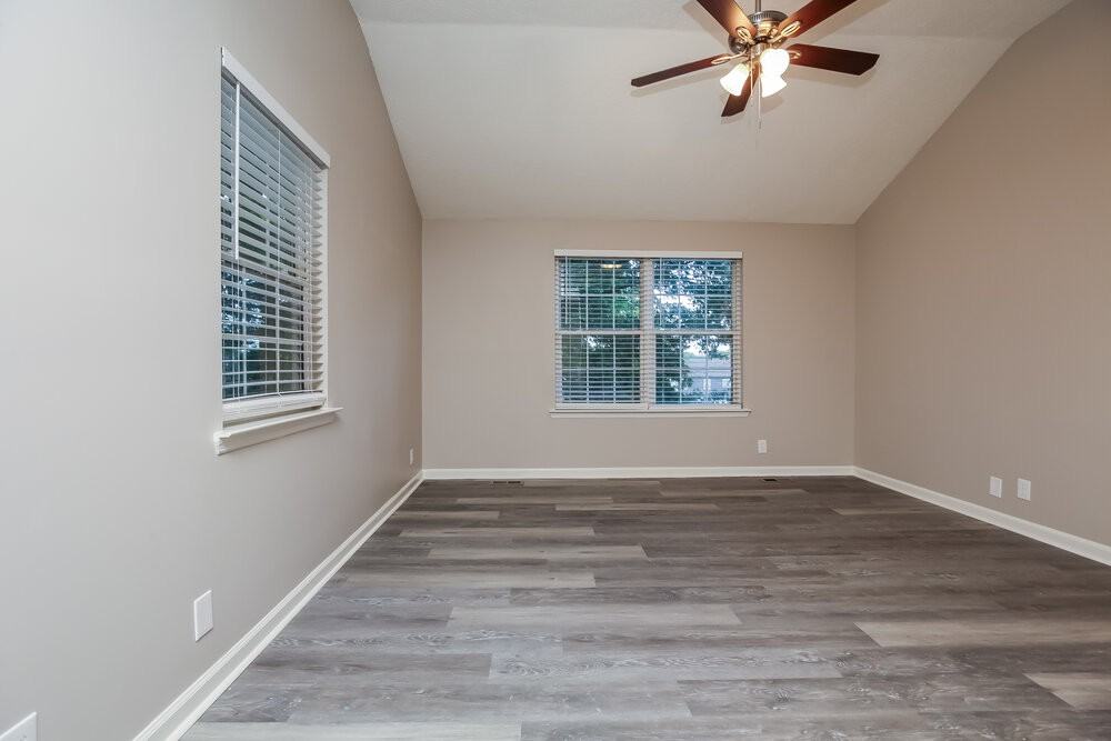 3324 Hamilton Church Rd - Photo 4 of 17