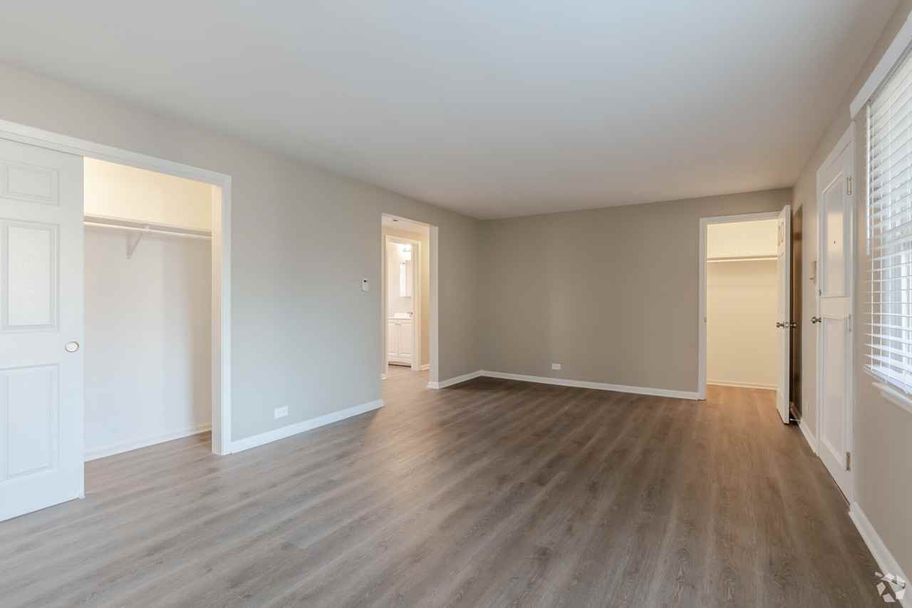 8524 W Gregory St #2 - Photo 2 of 13