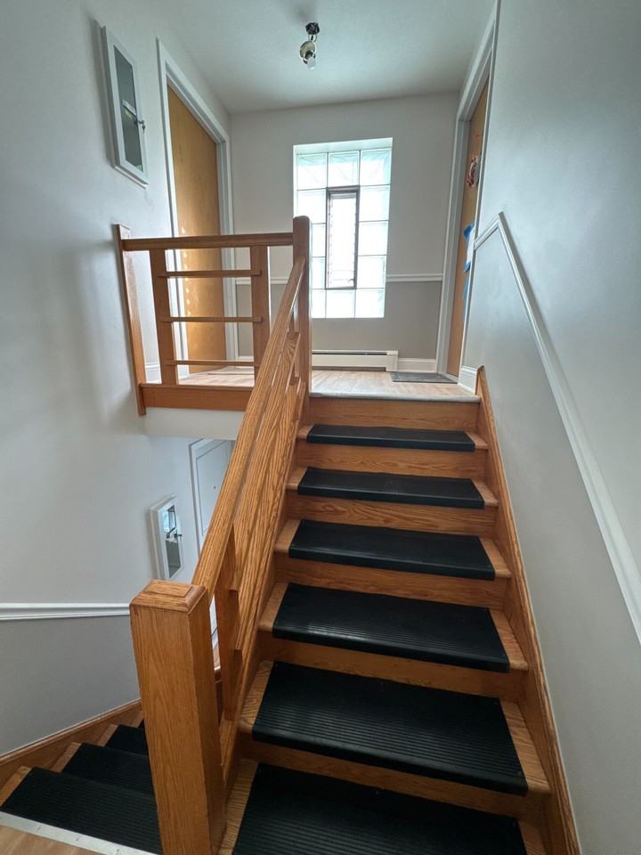 8524 W Gregory St #2 - Photo 7 of 13