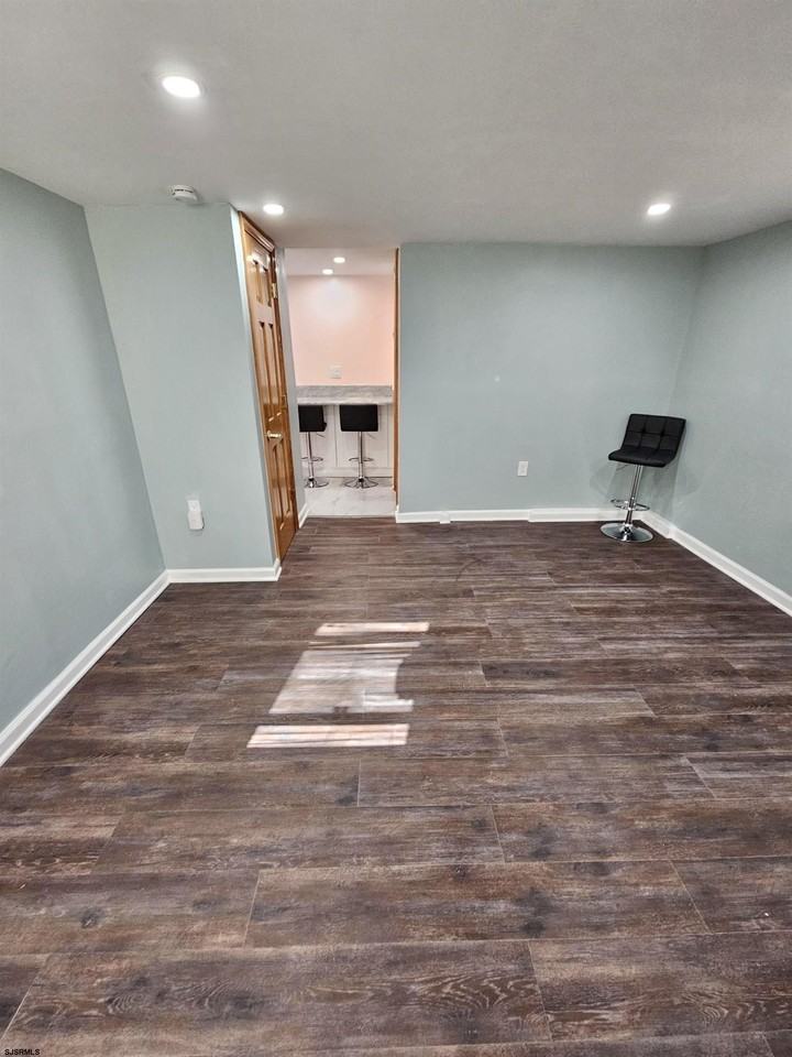 9 S Laclede Pl - Photo 3 of 21