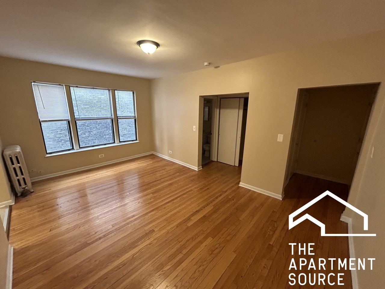 7728 N Marshfield Ave #3B - Photo 2 of 9