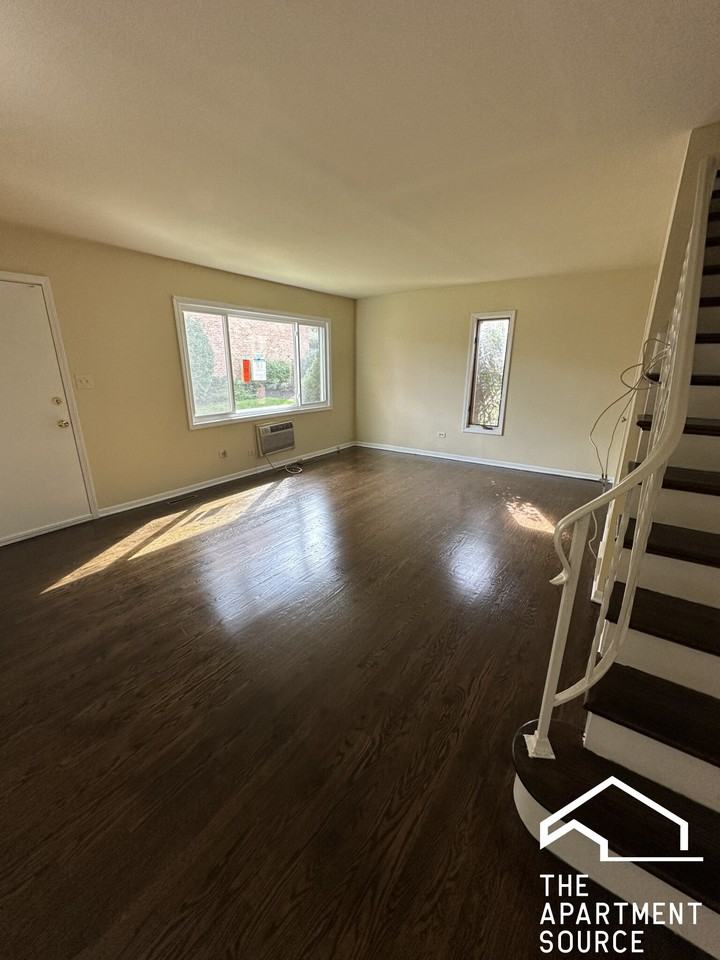 738 Concord Ln #814 - Photo 4 of 16