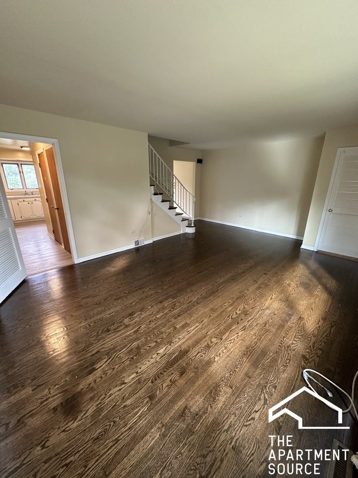738 Concord Ln #814 - Photo 6 of 16