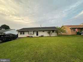 209 Yorkshire Rd - Photo 1 of 1