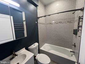 1829 N 33rd St #2R - Photo 1 of 1