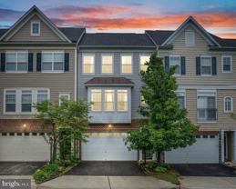 104 Hunting Creek Ln - Photo 1 of 1