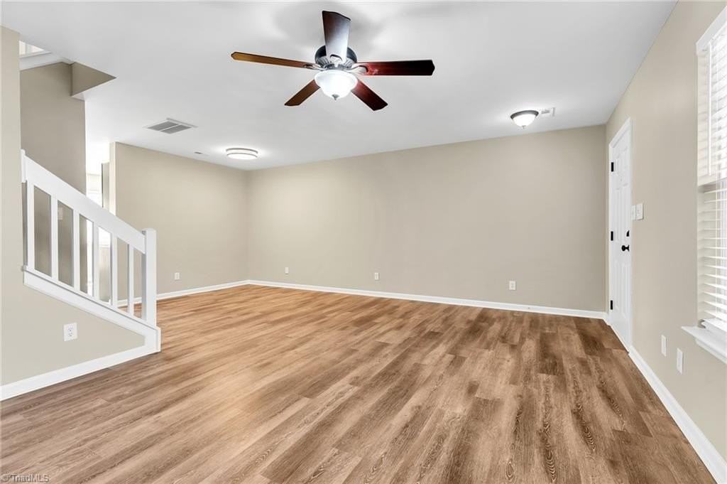 37 Tannenbaum Cir - Photo 6 of 28