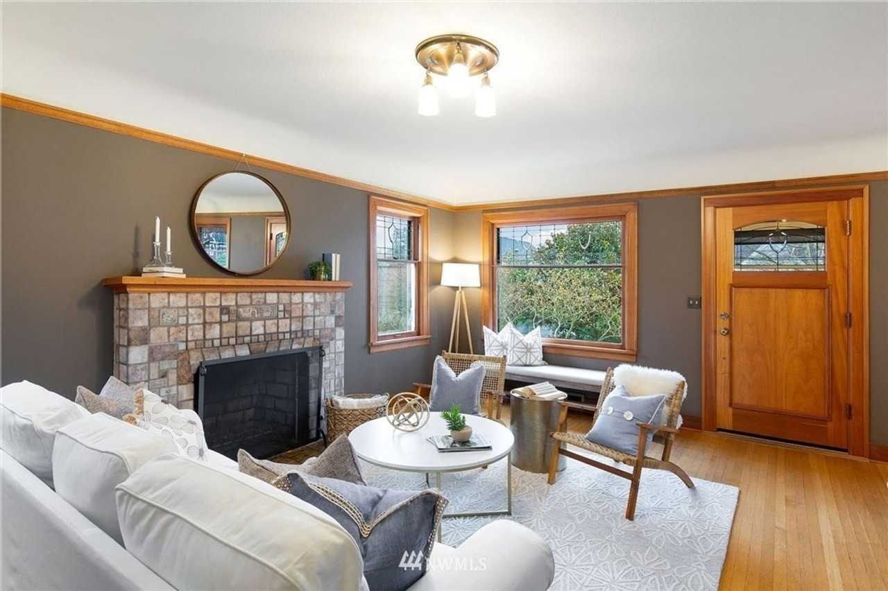 626 Northwest 82nd Street - Photo 3 of 15