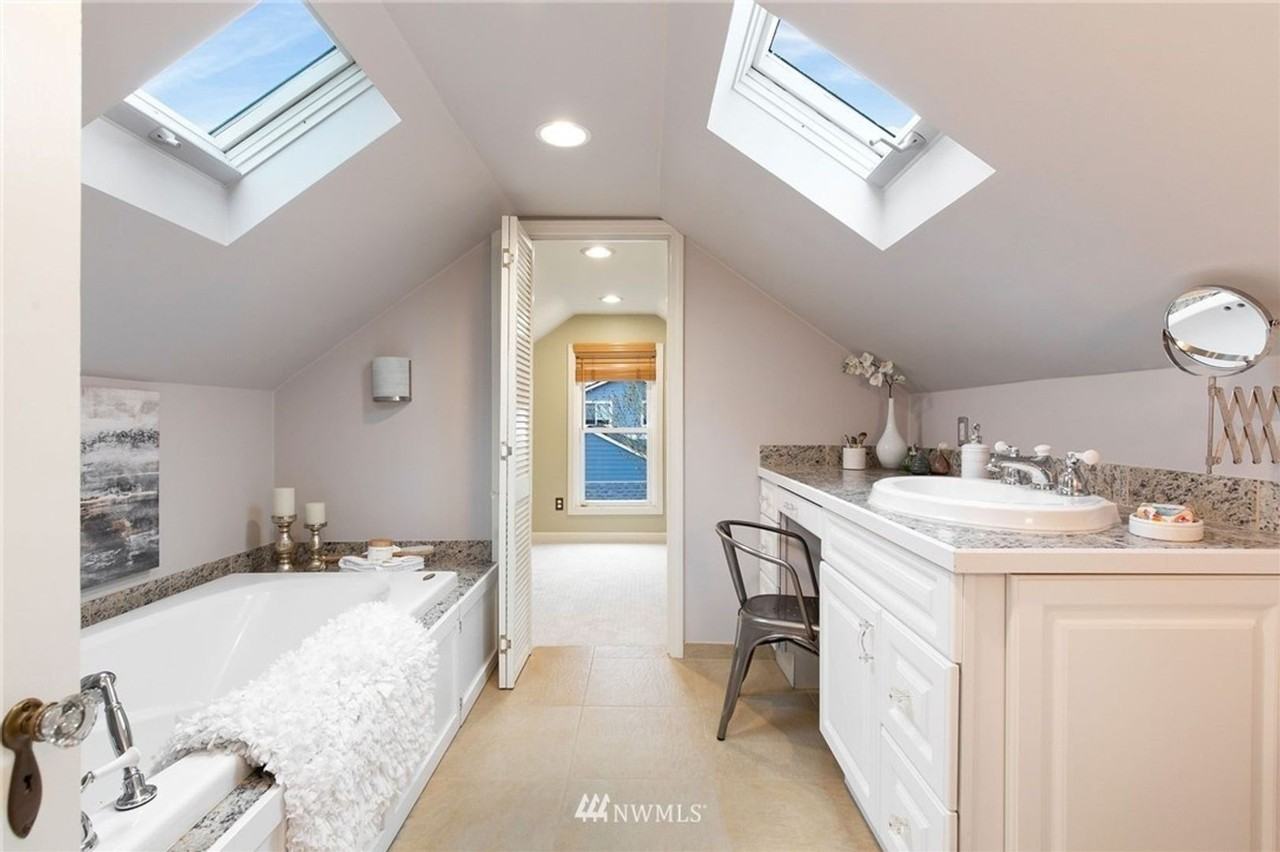 626 Northwest 82nd Street - Photo 4 of 15