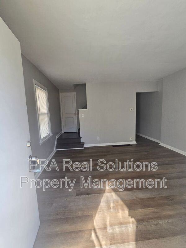 1732 E Whittier St - Photo 2 of 14