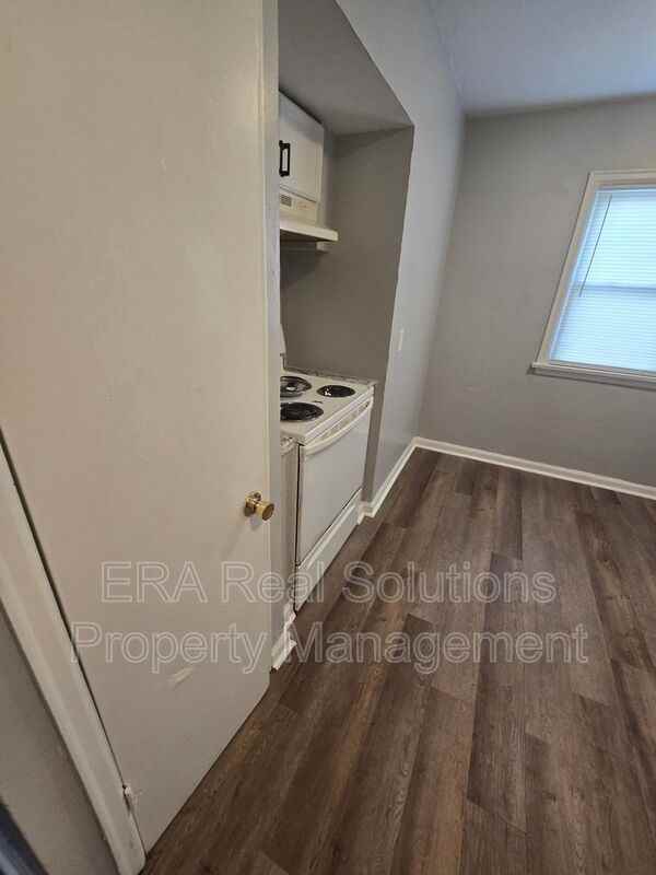 1732 E Whittier St - Photo 6 of 14