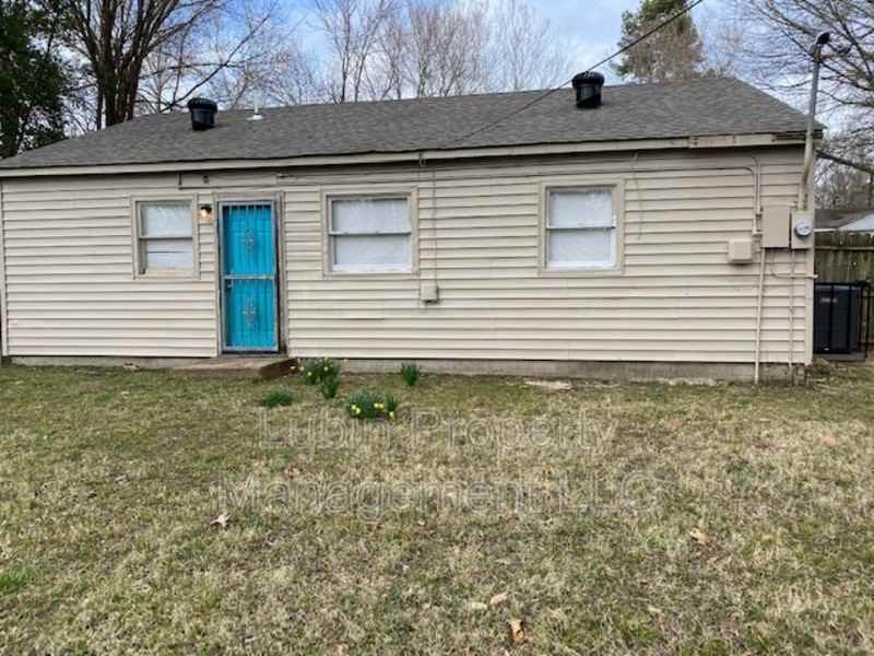 989 Restbrook Ave - Photo 7 of 7