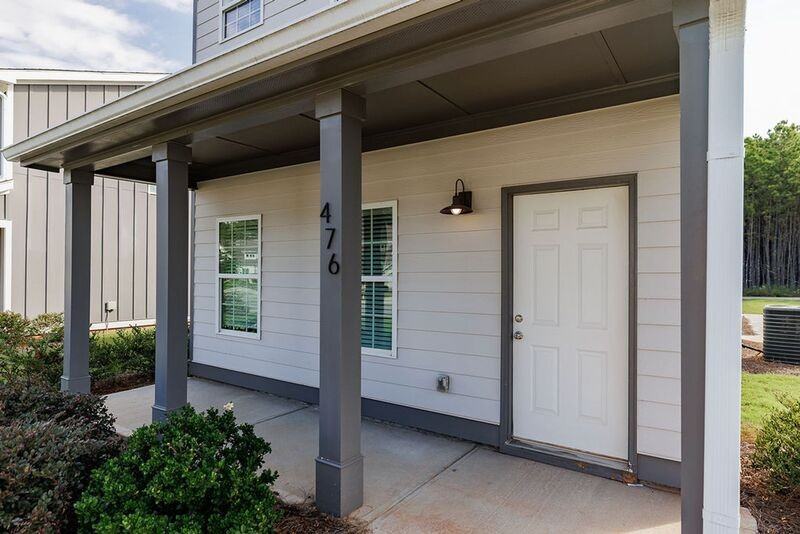 476 Oconner Blvd - Photo 4 of 36