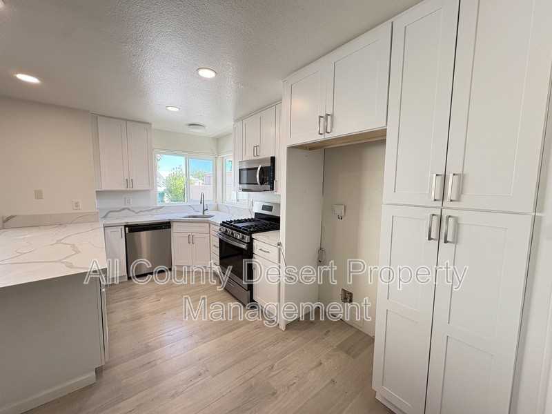 33687 Whispering Palms Trl #1 - Photo 5 of 23