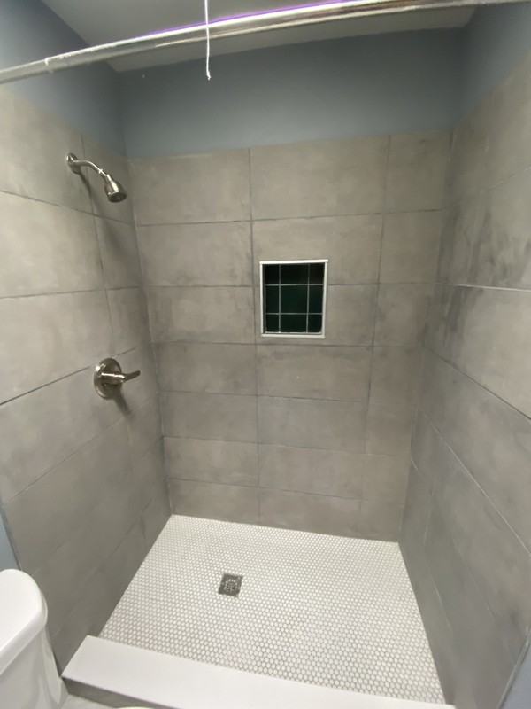 423 N Highland Ave - Photo 6 of 33