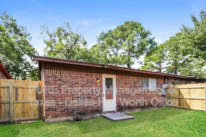 409 Cousins Ln - Photo 3 of 22