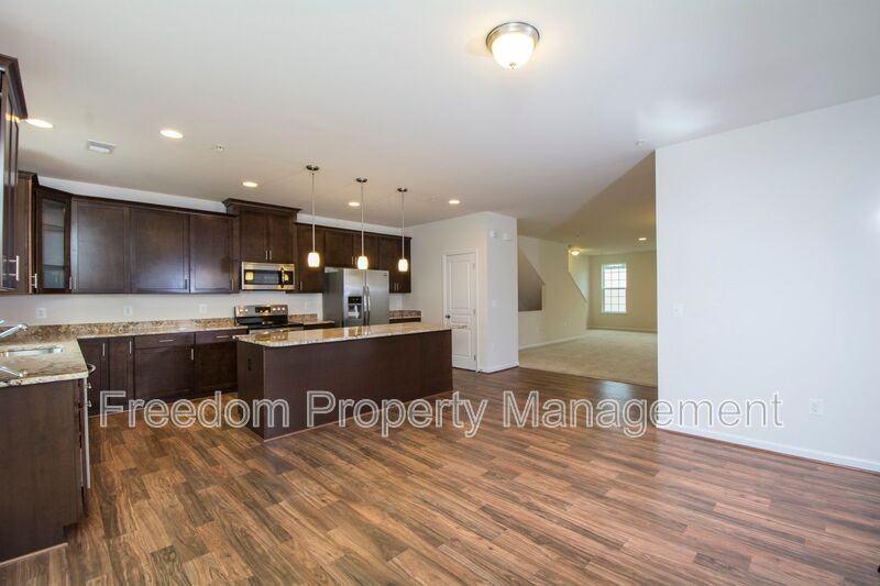 14894 Mason Creek Circle - Photo 6 of 25