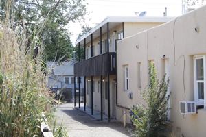 featured image of 1914 Gold Avenue Southeast