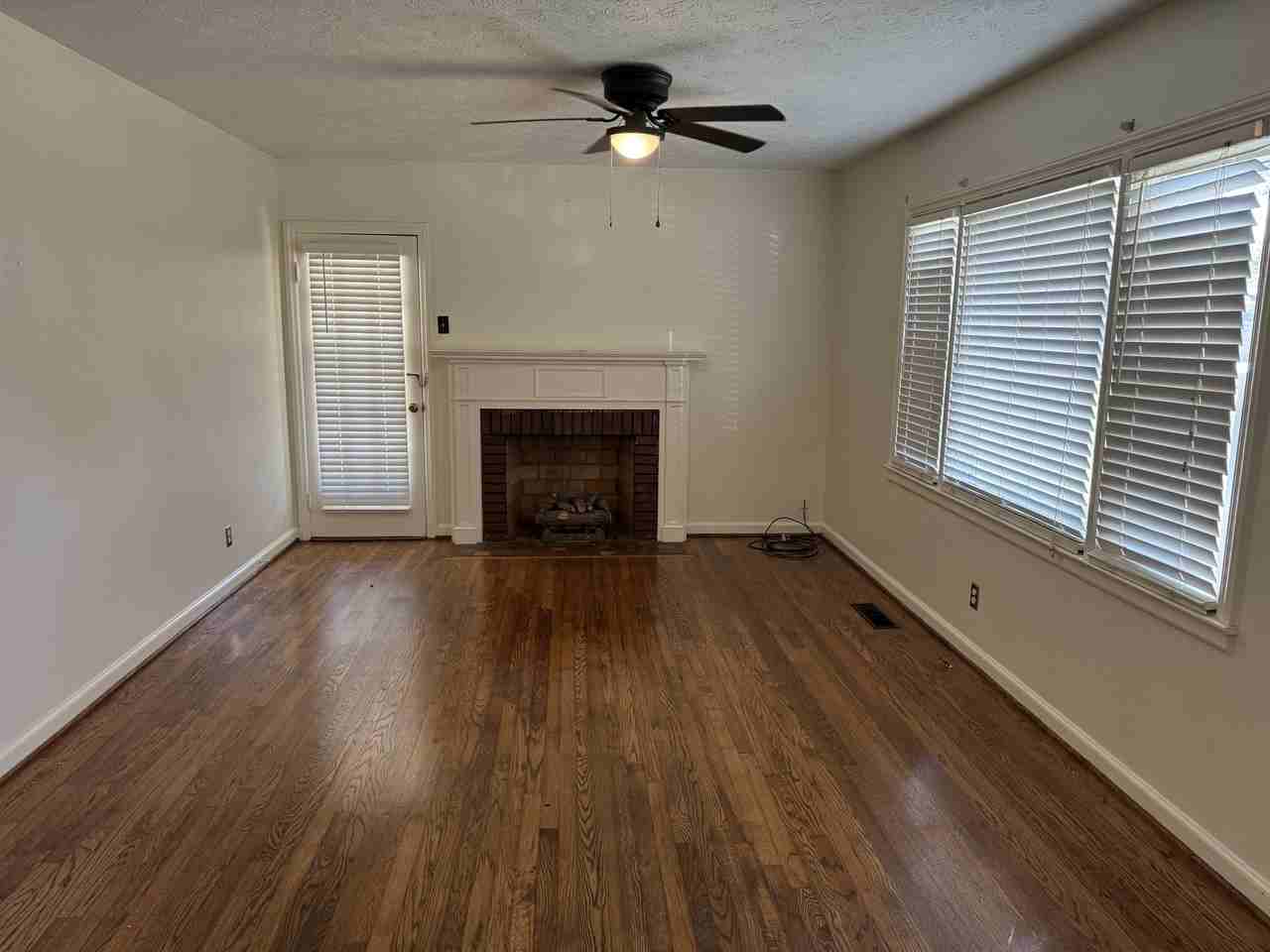 1808 48th St - Photo 2 of 16