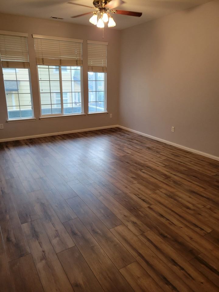 2855 Rock Creek Cir #206 - Photo 6 of 16