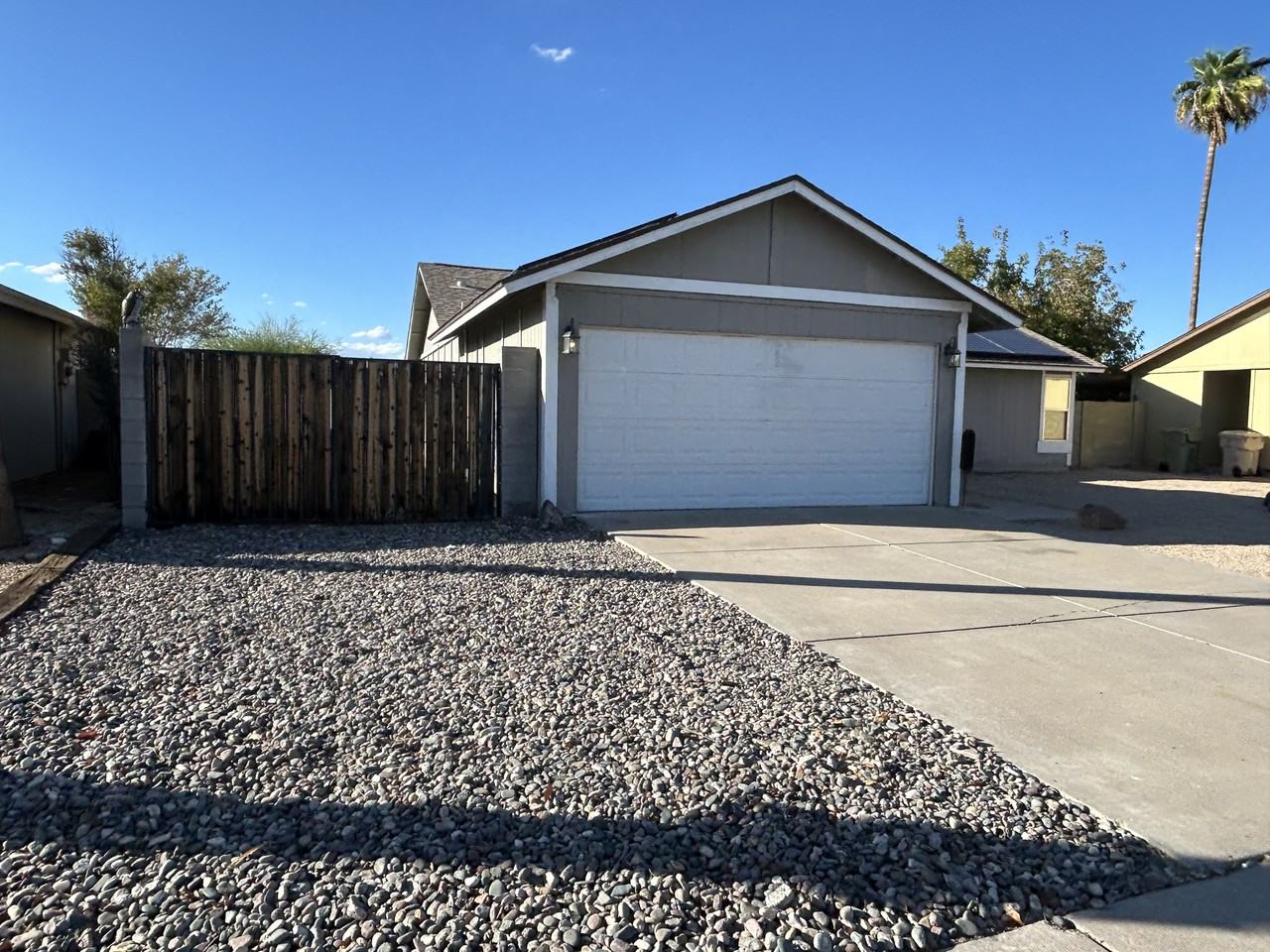 6150 W Mauna Loa Ln - Photo 2 of 46