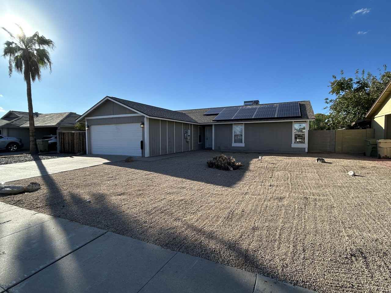 6150 W Mauna Loa Ln - Photo 3 of 46