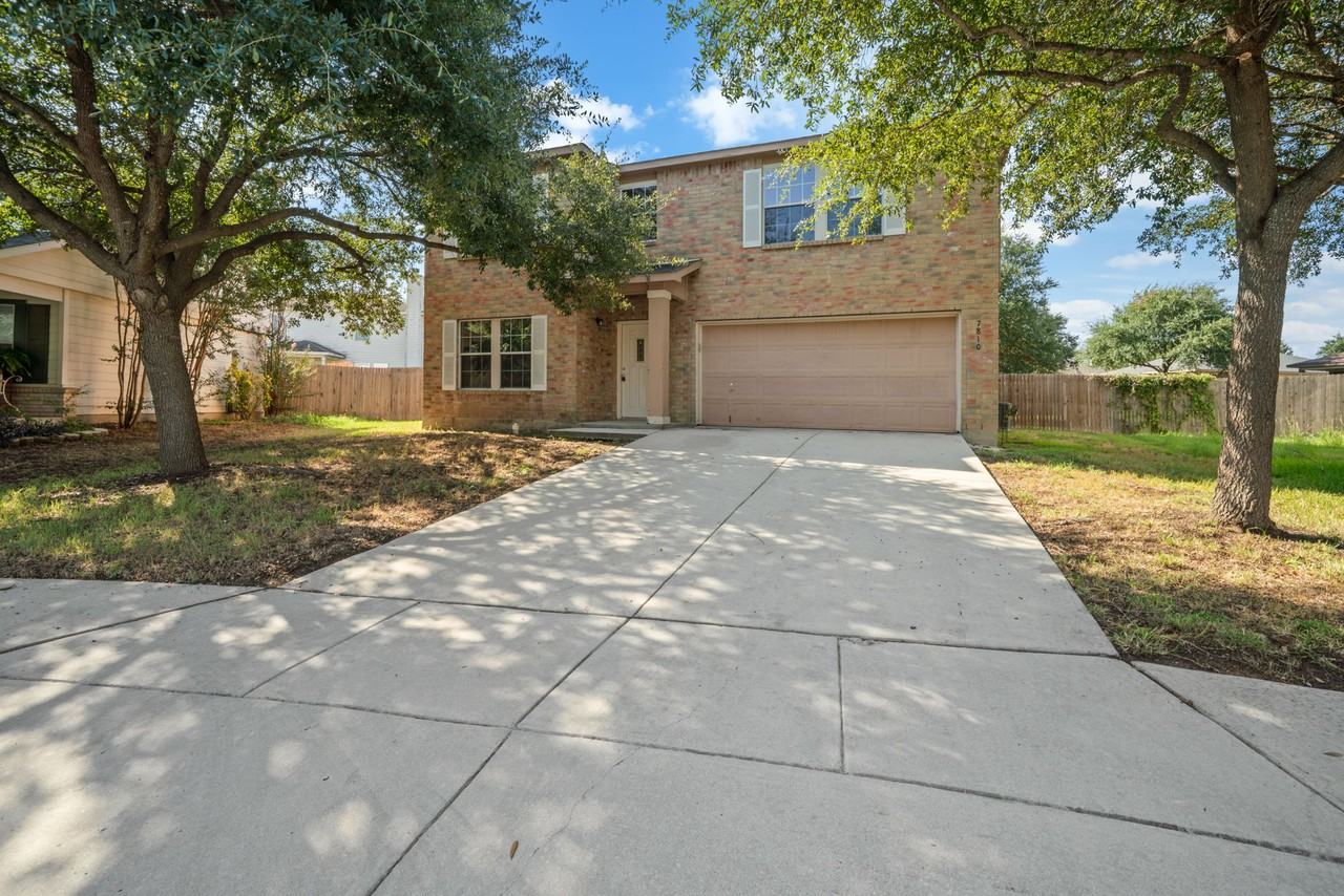 7810 Liberty Horse - Photo 3 of 32