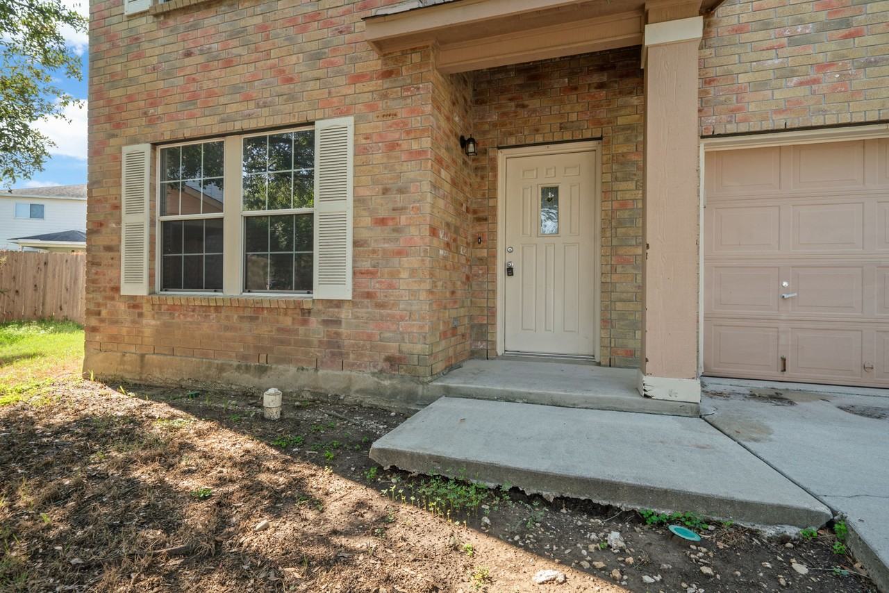 7810 Liberty Horse - Photo 4 of 32