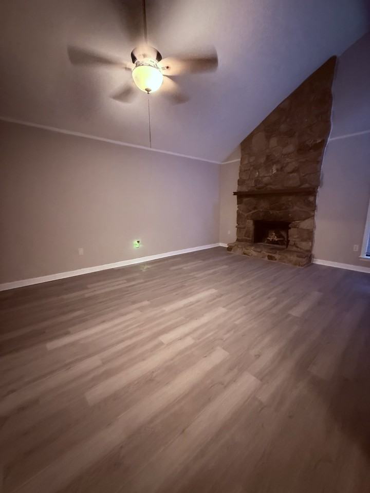 350 Bouldincrest Avenue - Photo 4 of 19