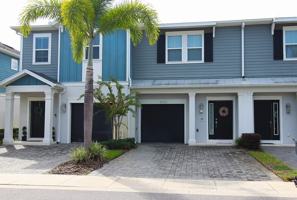 featured image of 2922 Grand Kemerton Pl