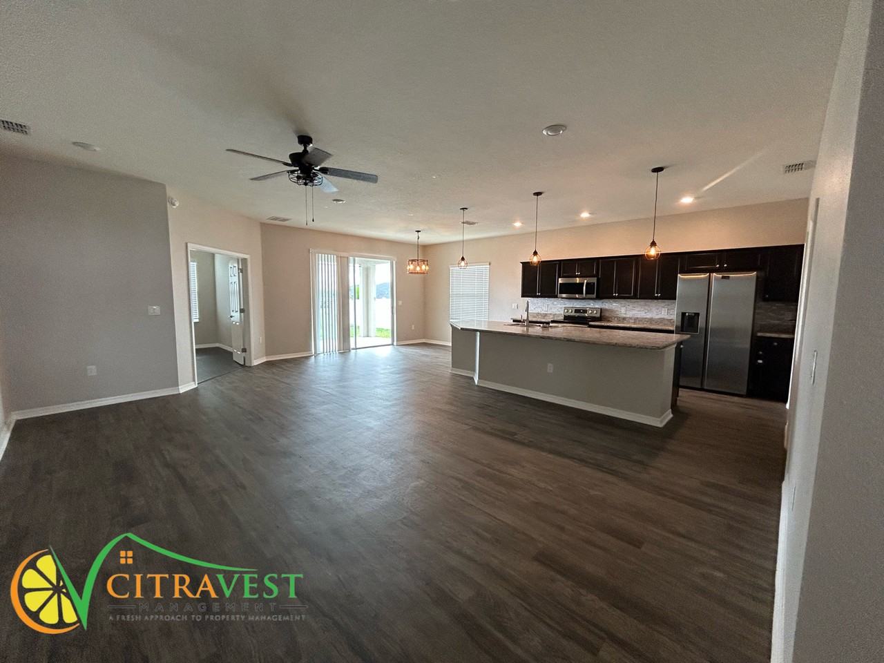 887 Galloway Street - Photo 3 of 17