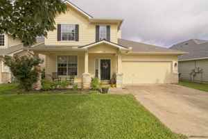 featured image of 130 Greenside Ln