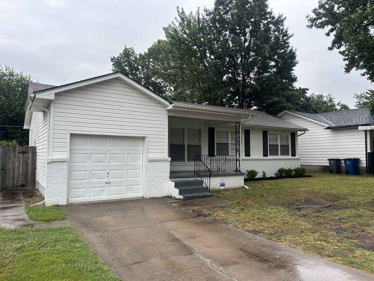 217 S 73rd East Ave - Photo 2 of 15