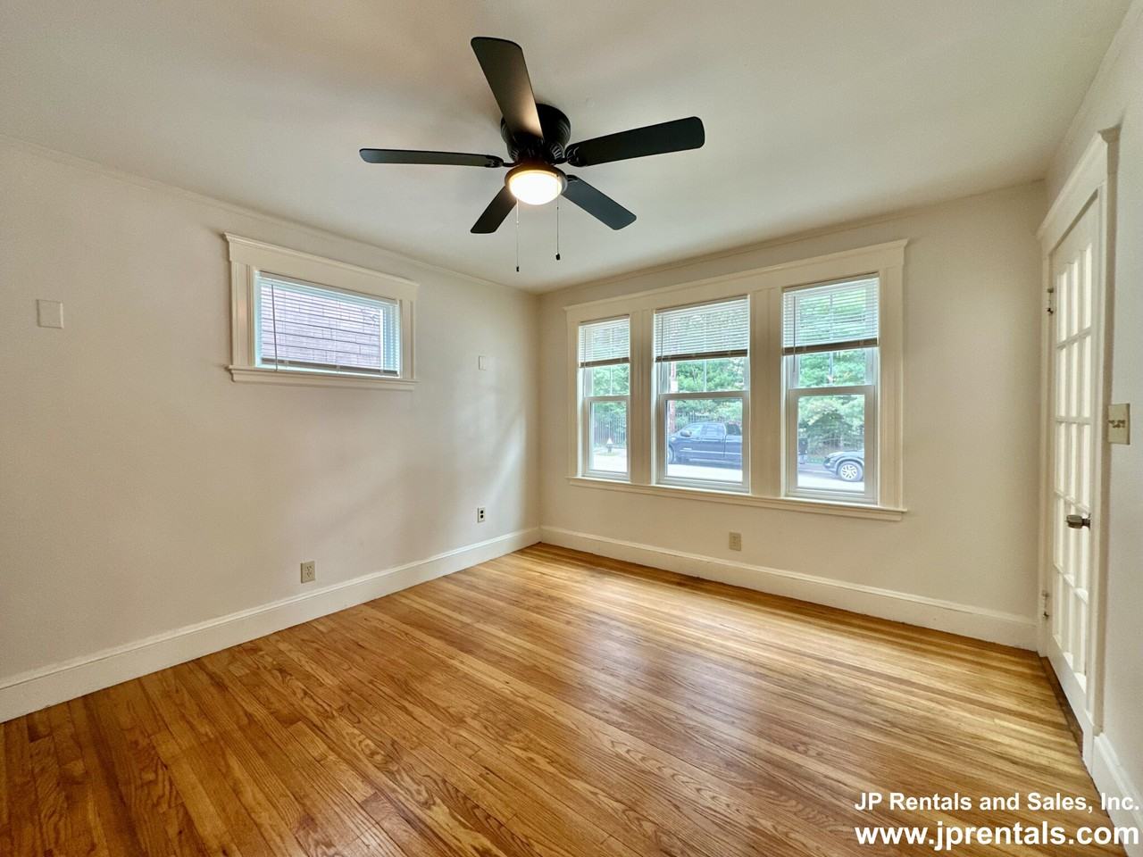 79 Walk Hill St - Photo 7 of 16