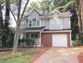 901 Bradford Ln - Photo 1 of 1