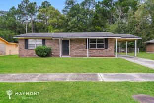 11042 Bacall Rd W - Photo 1 of 1