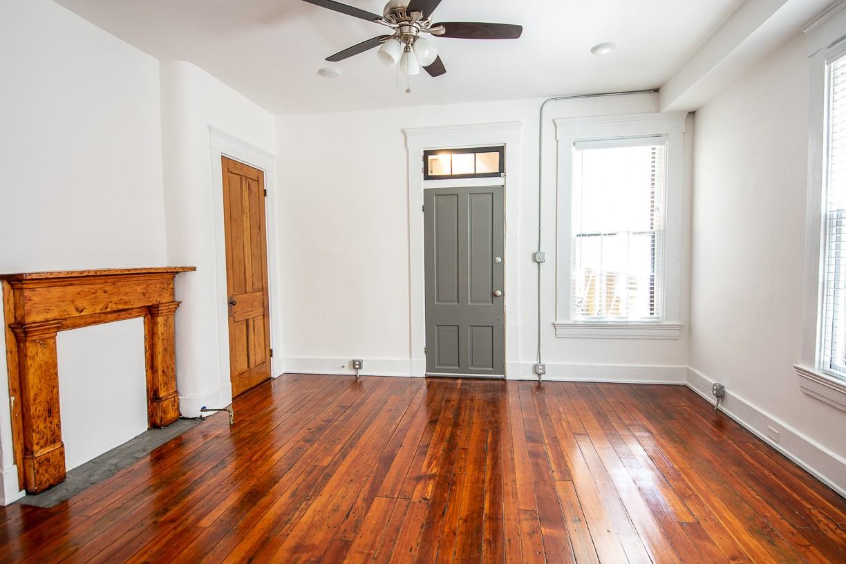 36 West Court Street - Photo 2 of 14