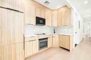 411 11th St #3 - Photo 1 of 1