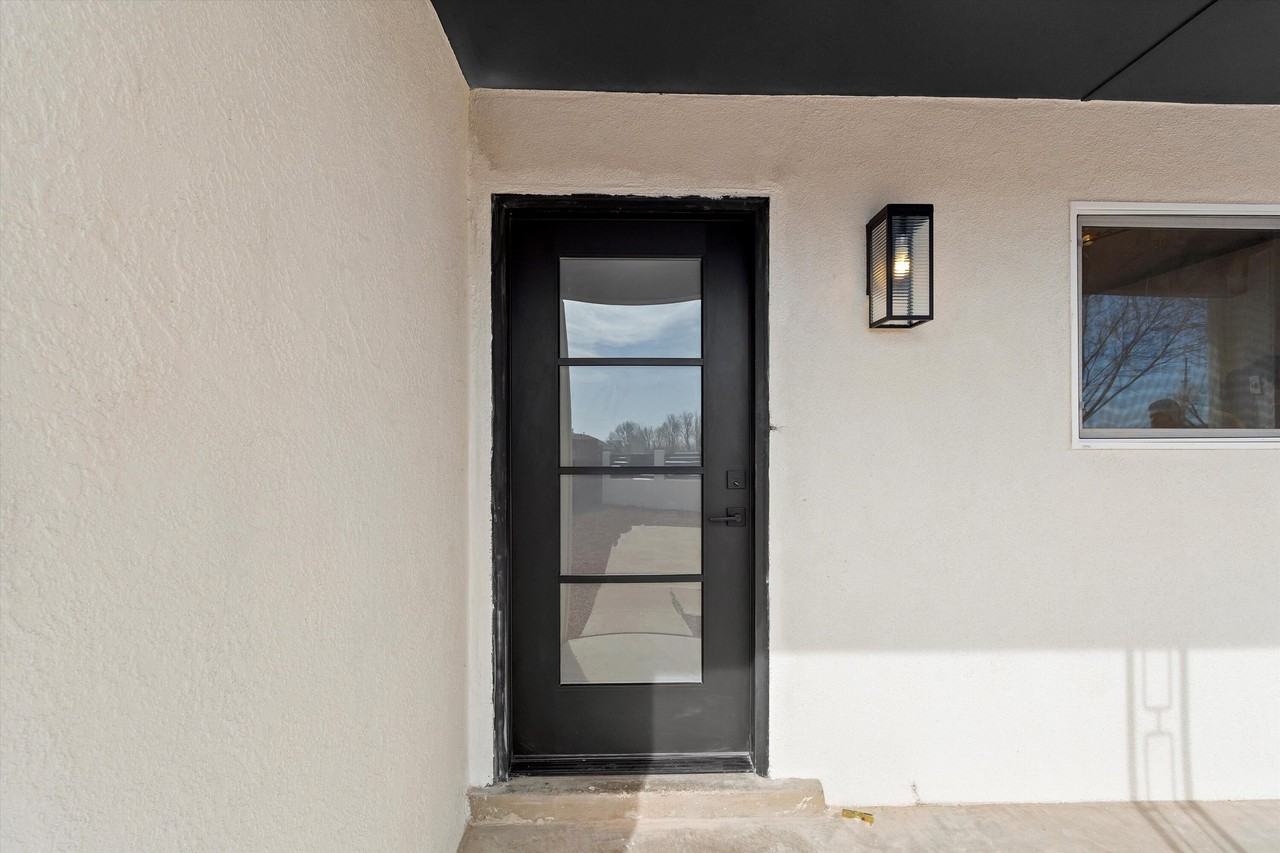 3329 Siringo Rd - Photo 2 of 35