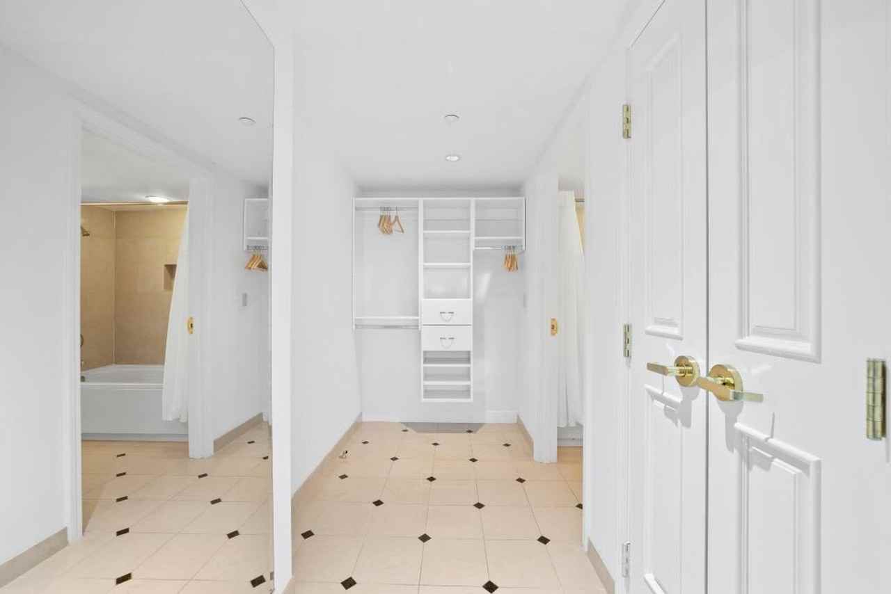 810 Pacific Avenue - Photo 3 of 31