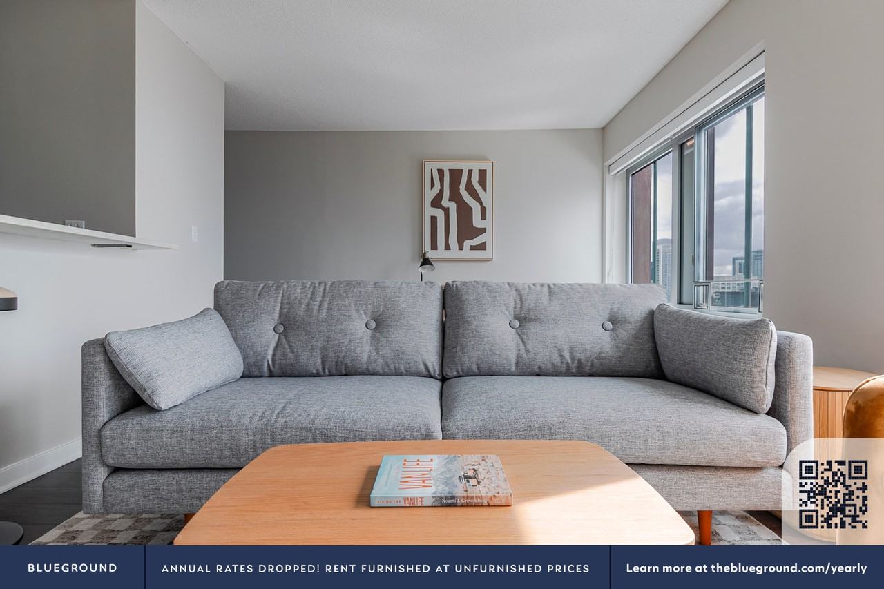 121 W Chestnut St #1291 - Photo 4 of 36