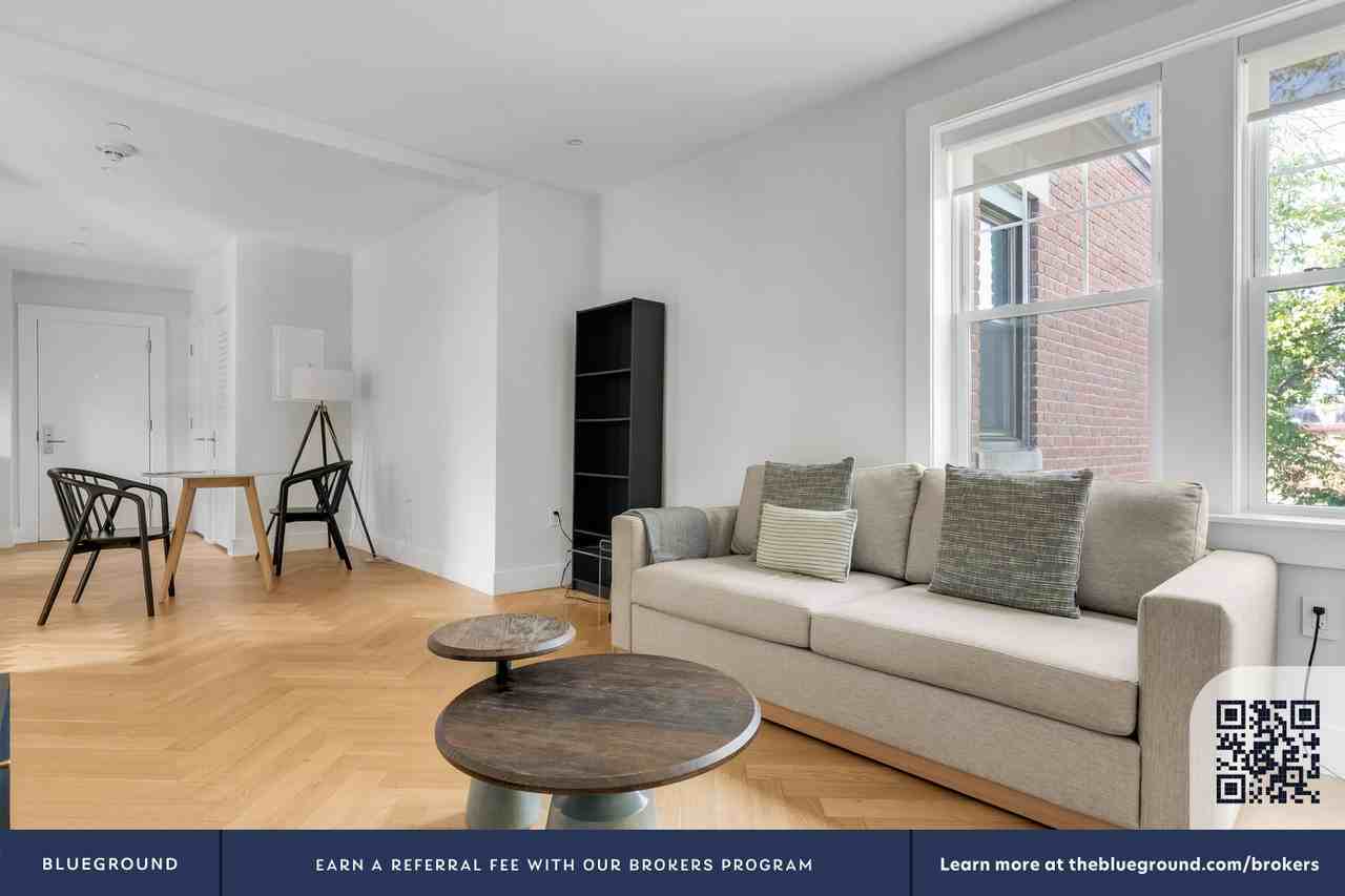 19 Forest St #1240 - Photo 5 of 22