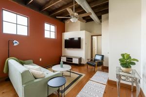 featured image of 521 N Jefferson Ave